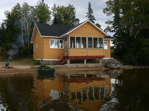 SUZY CABIN – Pourvoirie du Club Bataram