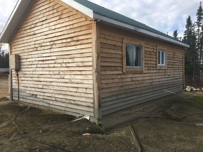 SÉBASTIEN CHALET – Pourvoirie du Lac à l'Ours Blanc