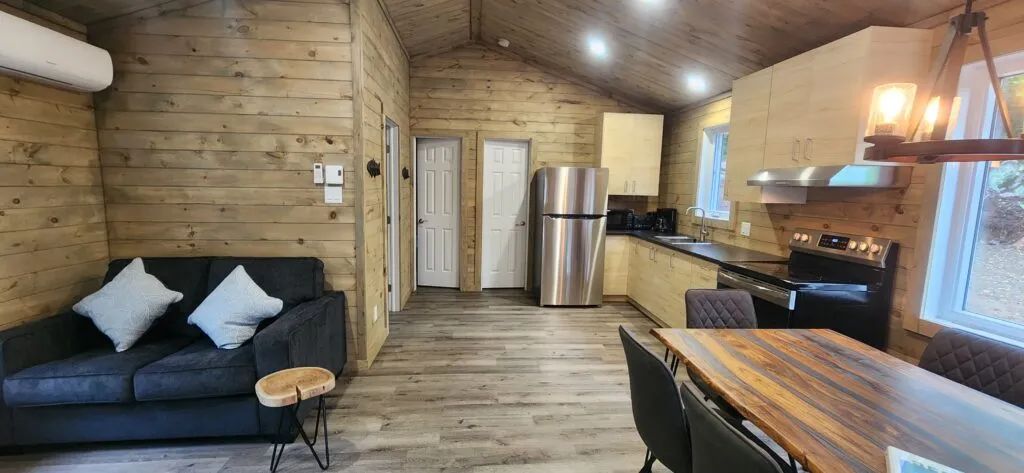 CHALET L'EVASION — Pourvoirie du Lac Berval – Pourvoirie du Lac Berval