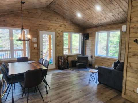 CHALET L'EVASION – Pourvoirie du Lac Berval