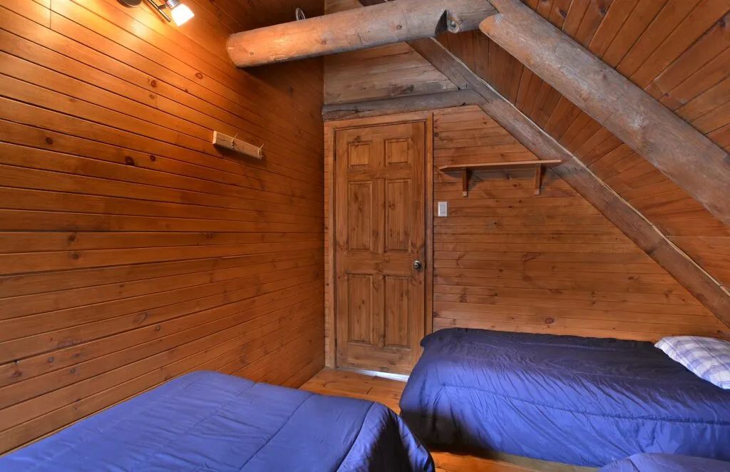L'INTIME CABIN – Pourvoirie du Lac Berval