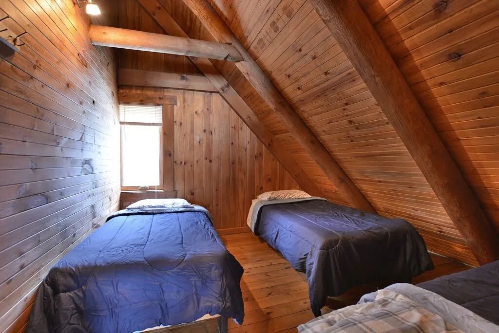 L'INTIME CABIN – Pourvoirie du Lac Berval