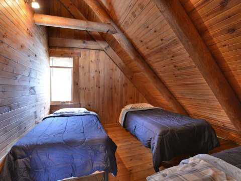 L'INTIME CABIN – Pourvoirie du Lac Berval