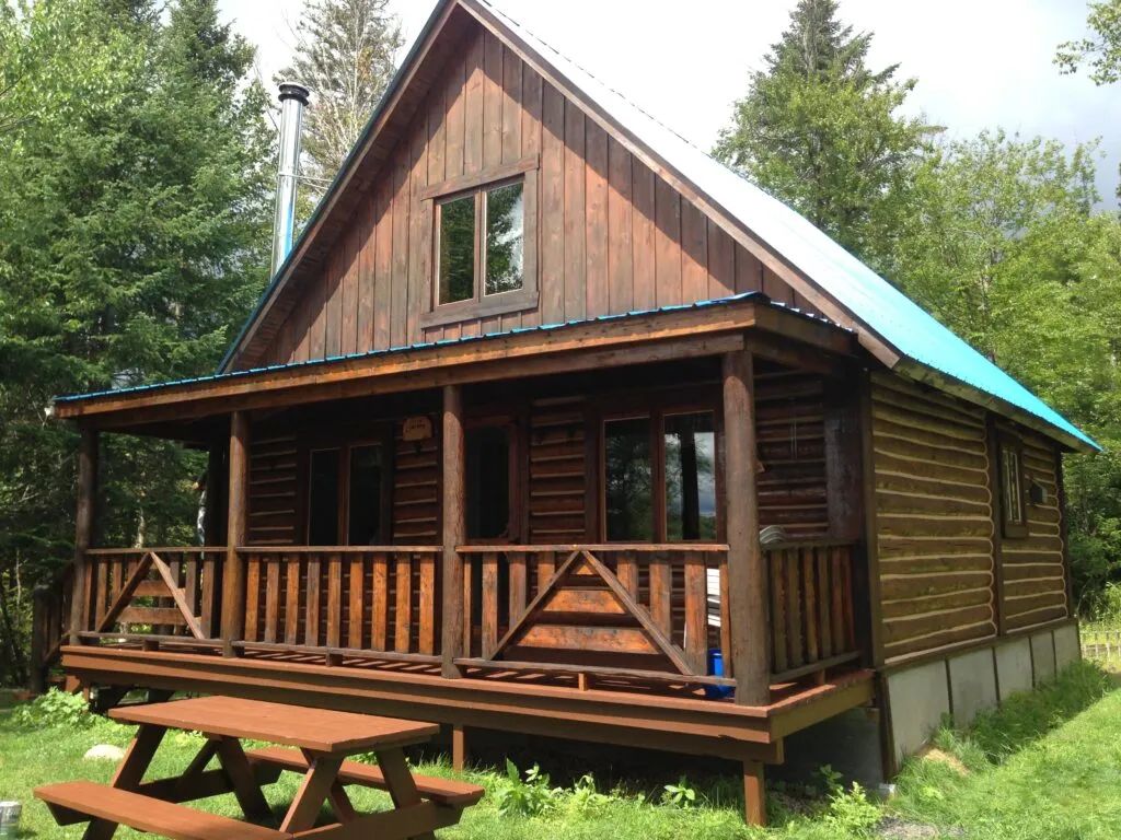 L'INTIME CABIN — Pourvoirie du Lac Berval – Pourvoirie du Lac Berval