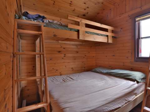 CHALET LE CASTOR – Pourvoirie du Lac Berval