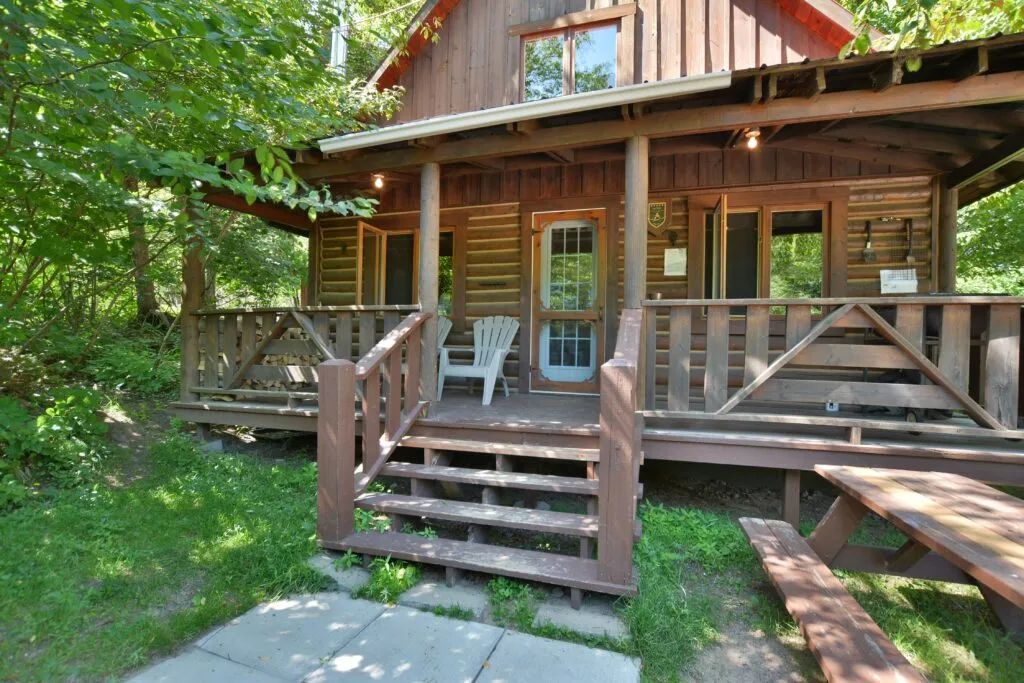 LE CHAMPÊTRE CABIN — Pourvoirie du Lac Berval – Pourvoirie du Lac Berval