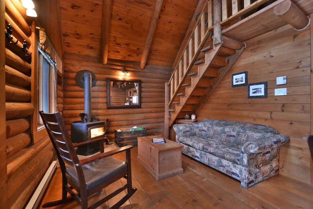 LE CHAMPÊTRE CABIN — Pourvoirie du Lac Berval – Pourvoirie du Lac Berval