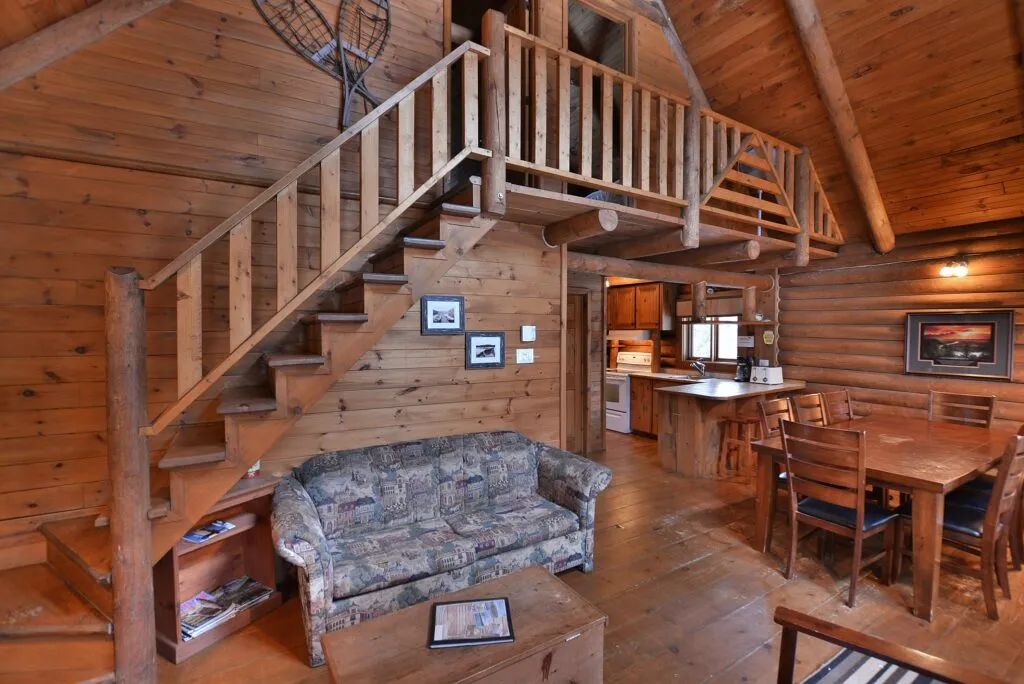 LE CHAMPÊTRE CABIN – Pourvoirie du Lac Berval