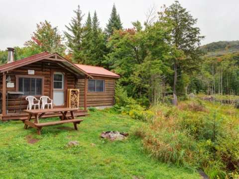 LE HUARD CABIN – Pourvoirie du Lac Berval