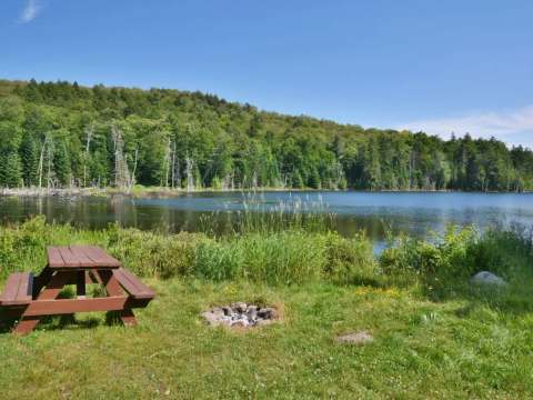 LE HUARD CABIN – Pourvoirie du Lac Berval