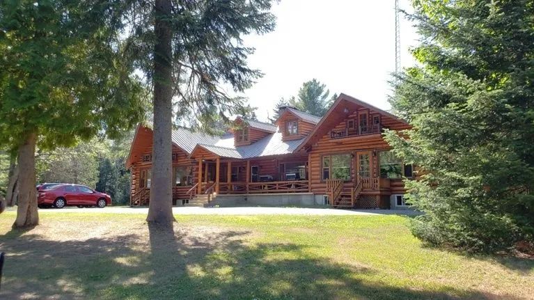 Family Cabin — Pourvoirie du Lac Blanc – Pourvoirie du Lac Blanc
