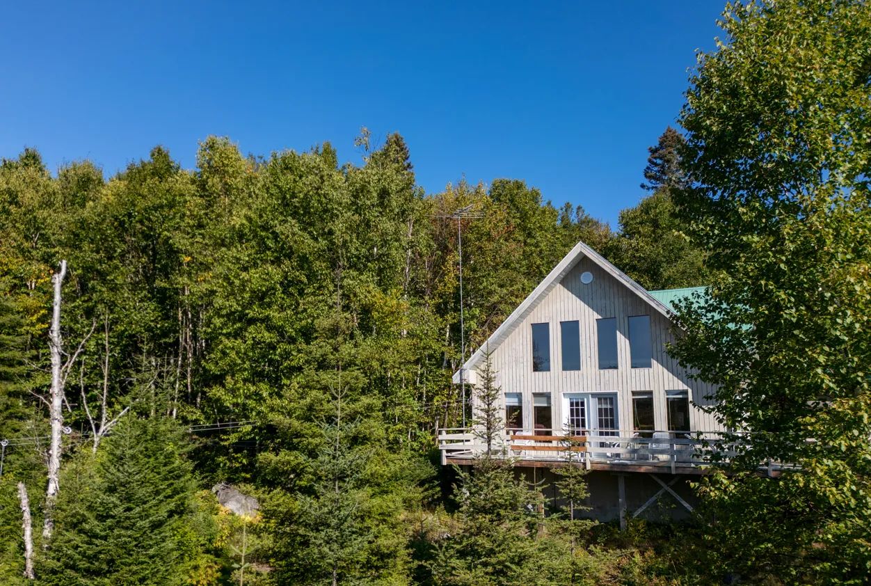 CHALET 8 – Pourvoirie du Lac Croche