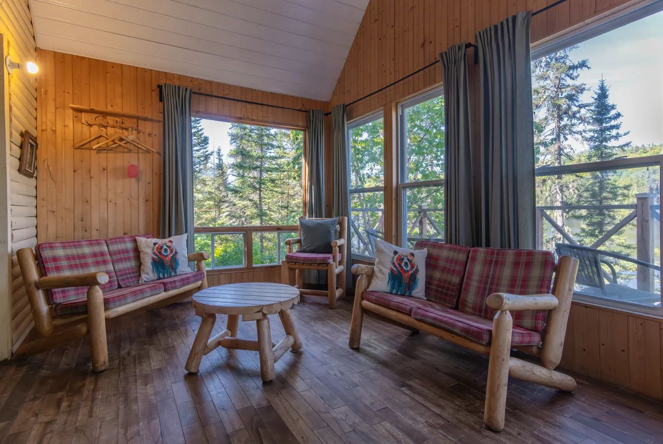 Chalet de l’Ours — Pourvoirie du Lac Croche – Pourvoirie du Lac Croche