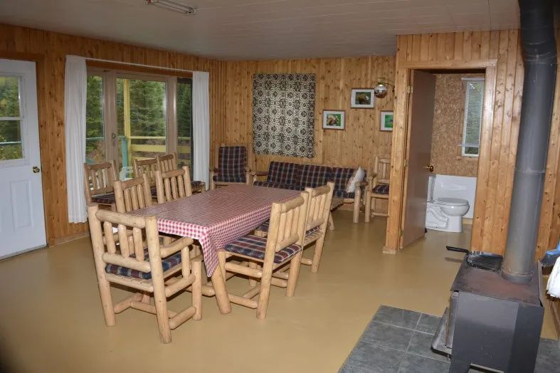 Chalet du Bûcheron — Pourvoirie du Lac Croche – Pourvoirie du Lac Croche