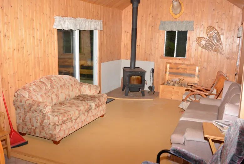 Chalet du Trappeur — Pourvoirie du Lac Croche – Pourvoirie du Lac Croche