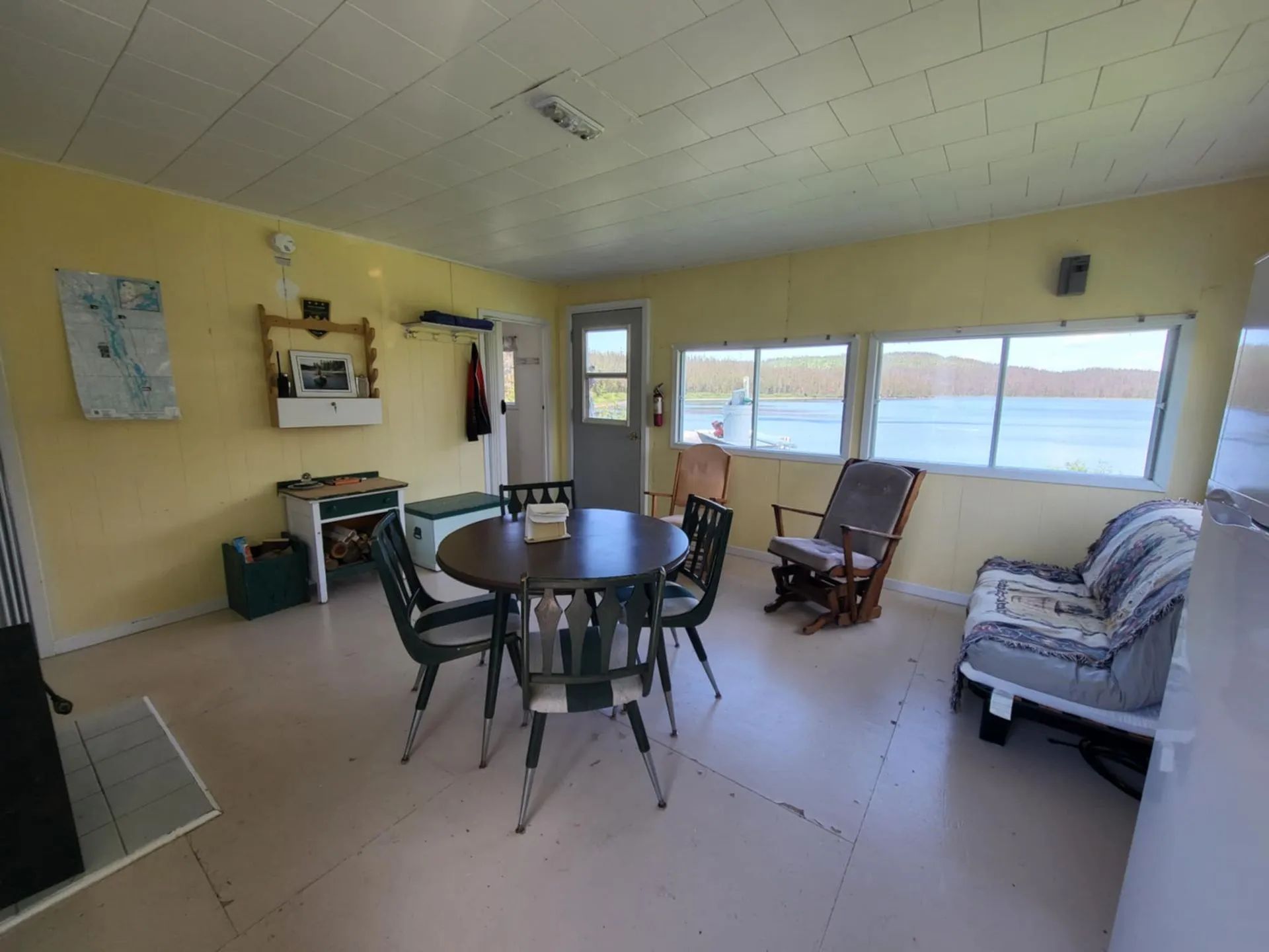 SORBIER CABIN — Pourvoirie du Lac Holt – Pourvoirie du Lac Holt