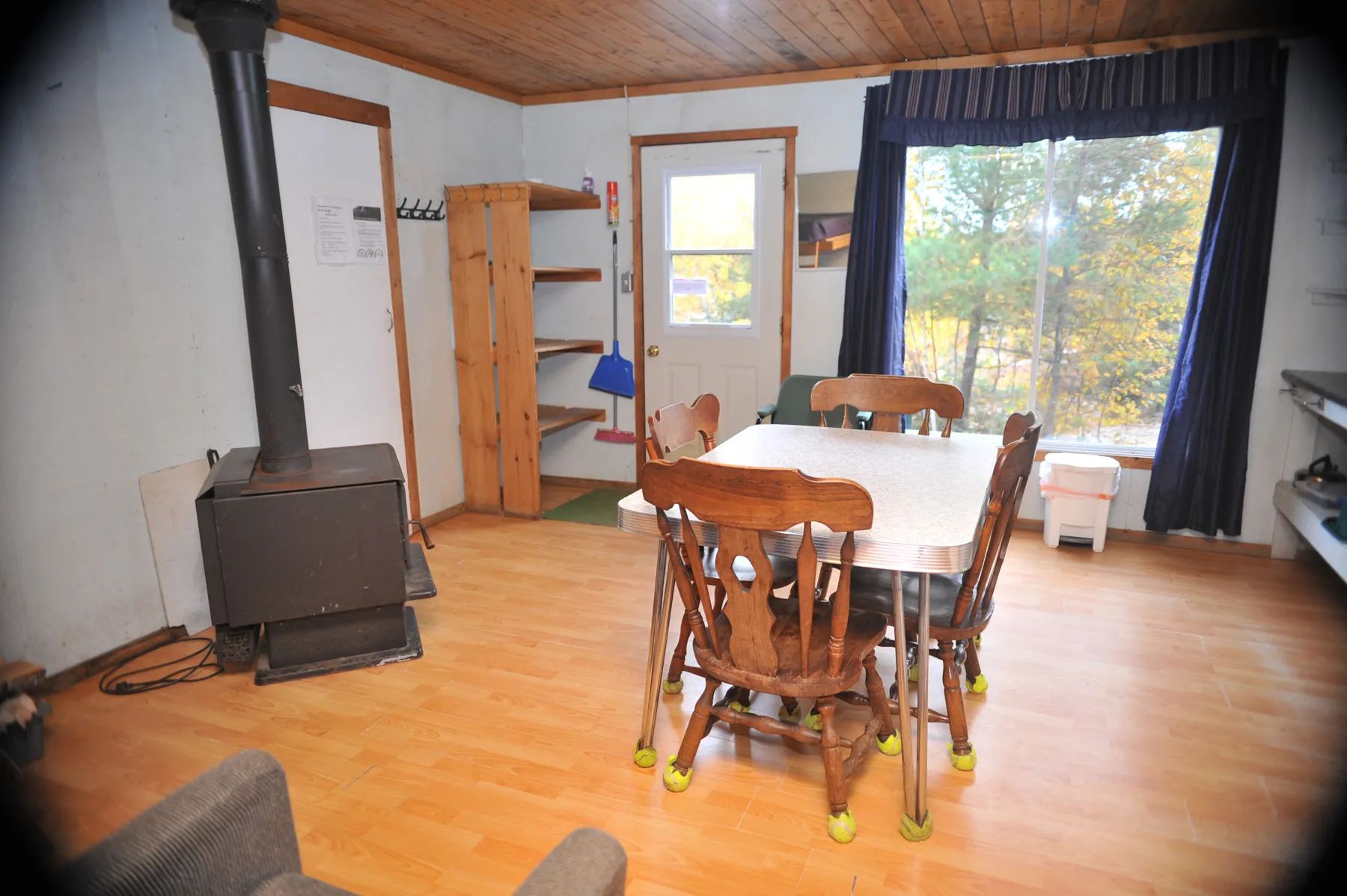 Cabin PIONNIER CAMP — Pourvoirie du Lac Kempt – Pourvoirie du Lac Kempt