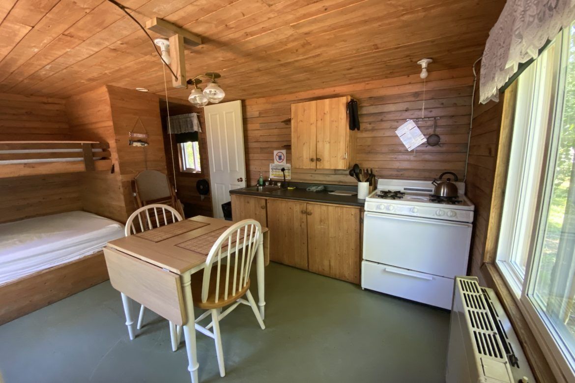 CAMP COLIBRI — Pourvoirie du Lac Matchi-Manitou – Pourvoirie du Lac Matchi-Manitou
