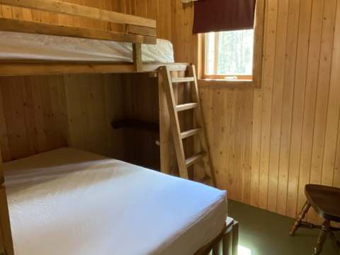 CHALET BALBUZARD – Pourvoirie du Lac Matchi-Manitou