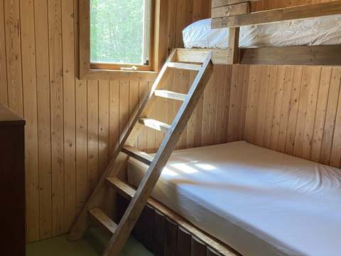 CHALET LE HUARD – Pourvoirie du Lac Matchi-Manitou