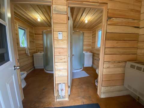 YURT 4 - SISIUS – Pourvoirie du Lac Matchi-Manitou