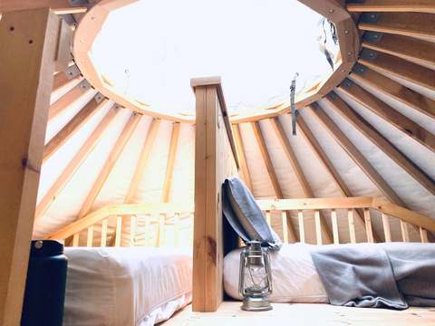 YURT 4 - SISIUS – Pourvoirie du Lac Matchi-Manitou