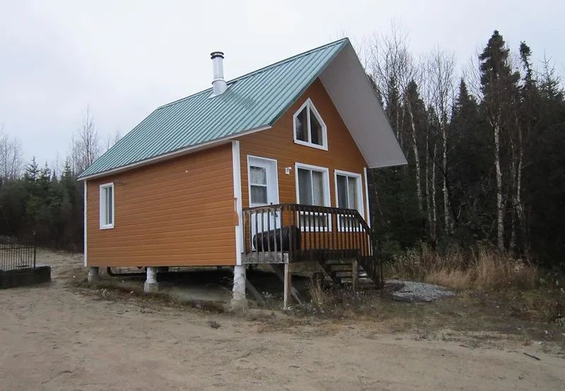 BALBUZARD CABIN — Pourvoirie du Lac Paul – Pourvoirie du Lac Paul