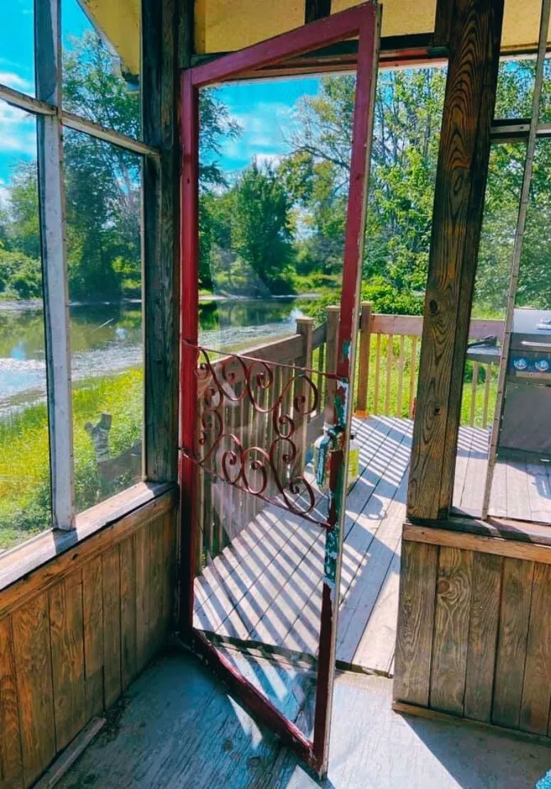 Bihoreau cabin — Pourvoirie du Lac St-Pierre – Pourvoirie du Lac St-Pierre