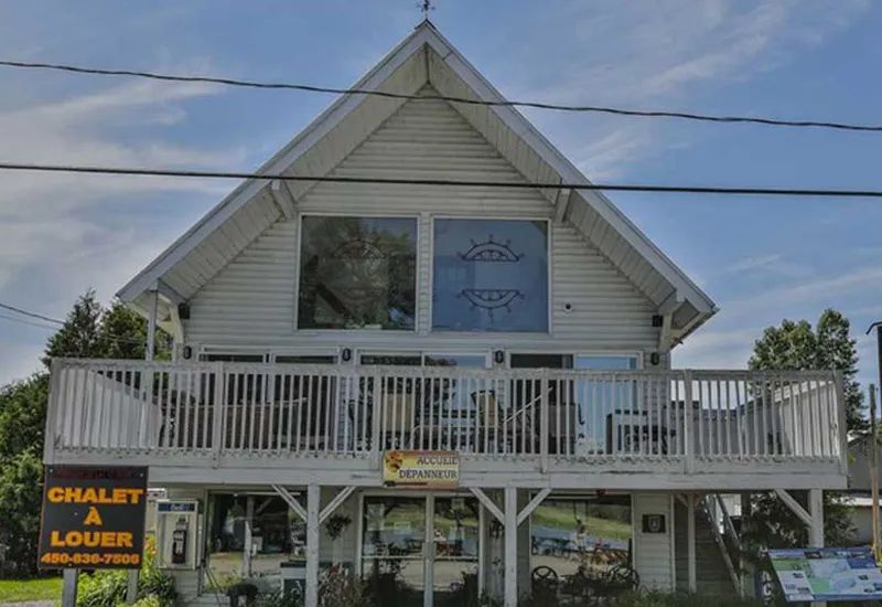 Le Grand Duc cabin – Pourvoirie du Lac St-Pierre