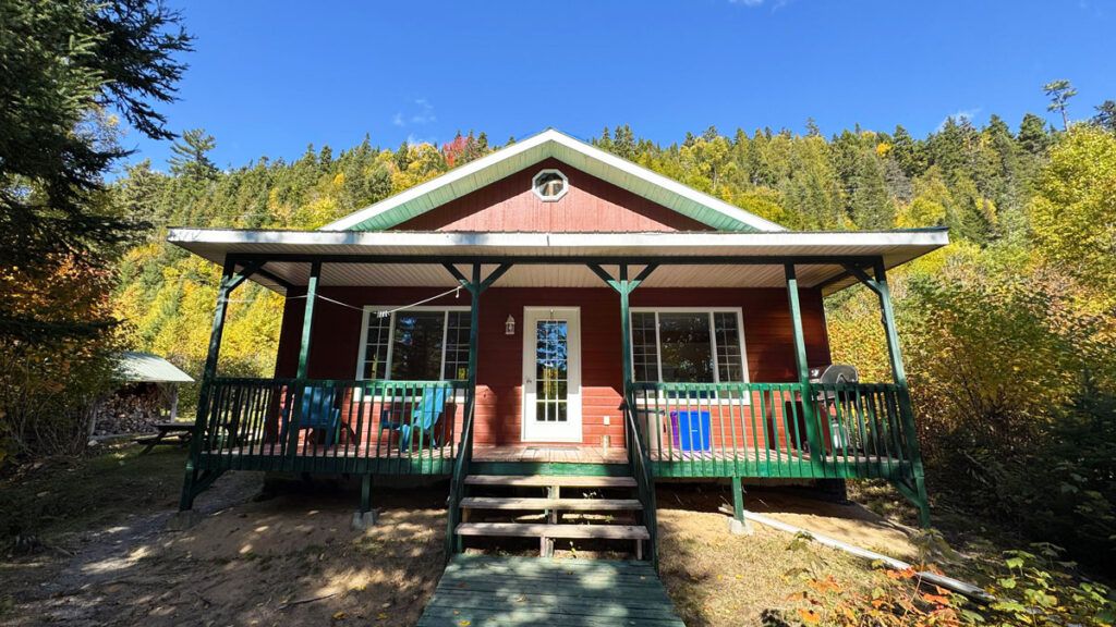 CAMP JOBIN 2 — Pourvoirie Trudeau – Pourvoirie Trudeau