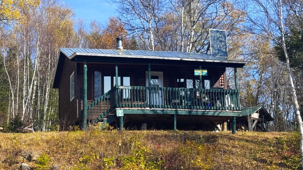 CRÉPEAU 1 CABIN — Pourvoirie Trudeau – Pourvoirie Trudeau