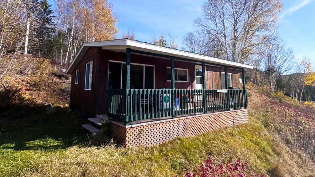 CRÉPEAU 1 CABIN — Pourvoirie Trudeau – Pourvoirie Trudeau