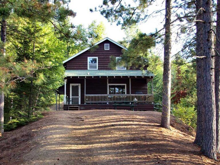 PIN 2 CABIN – PIN 2 CABIN