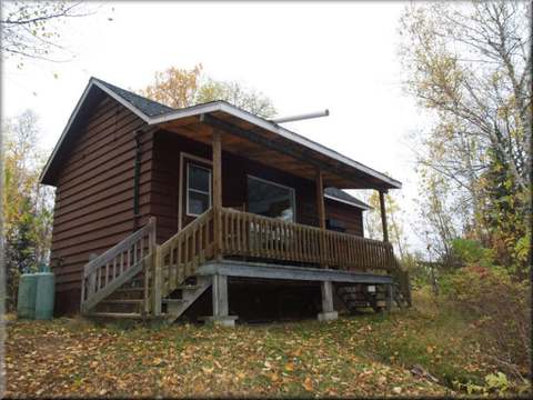PIN 2 CABIN – Pourvoirie Trudeau