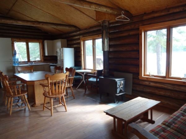 CHALET LE COUGAR – Pourvoirie Fer à Cheval