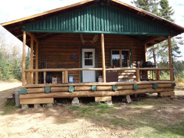 CHALET LE COUGAR — Pourvoirie Fer à Cheval – Pourvoirie Fer à Cheval
