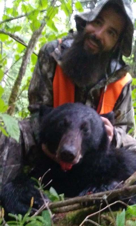 Chasse Ours noir chez Pourvoirie Fer à Cheval, Laurentides, Québec — photo 2