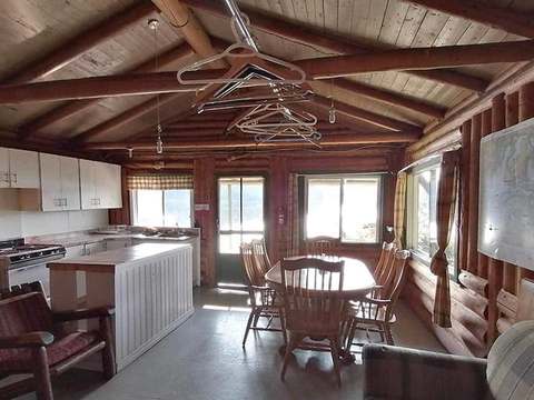 LE CASTOR CABIN – Pourvoirie Homamo