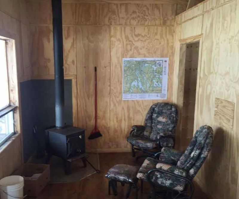 LA CHAPELLE CABIN — Pourvoirie Itouk – Pourvoirie Itouk