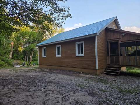 Chalet 12 – Pourvoirie Jodoin