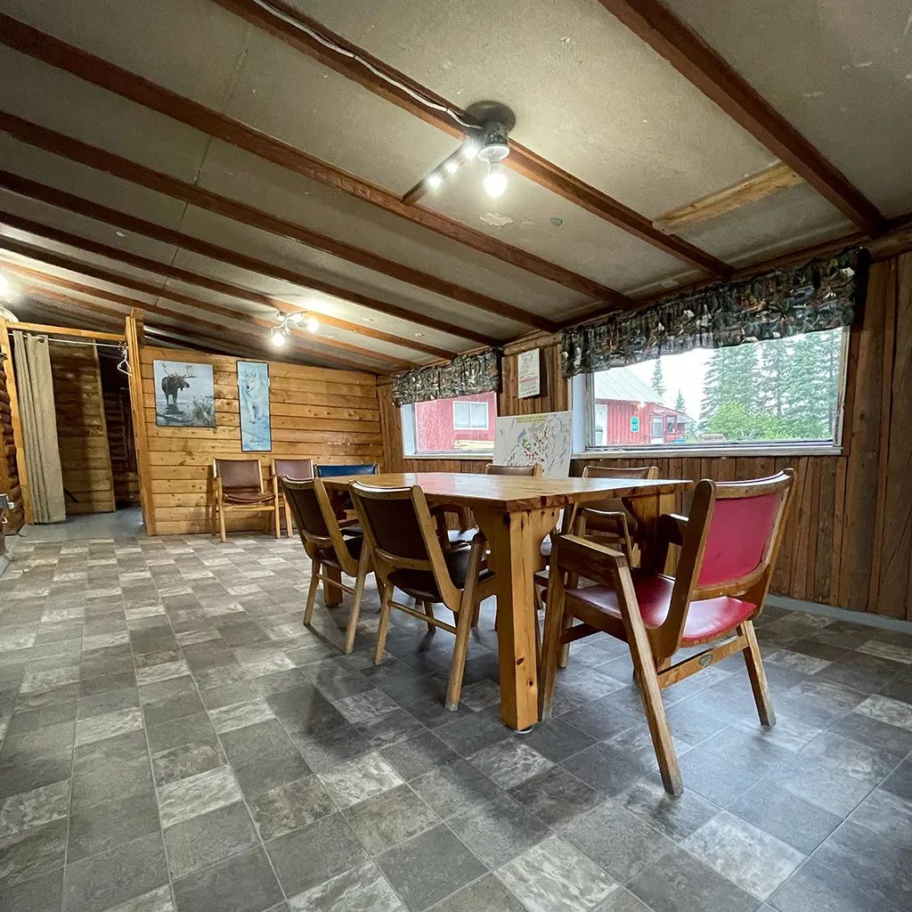 CHALET 0 — Pourvoirie la Jeannoise – Pourvoirie la Jeannoise