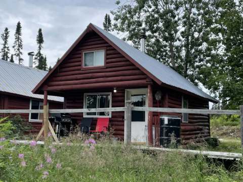 CHALET 1 – Pourvoirie la Jeannoise