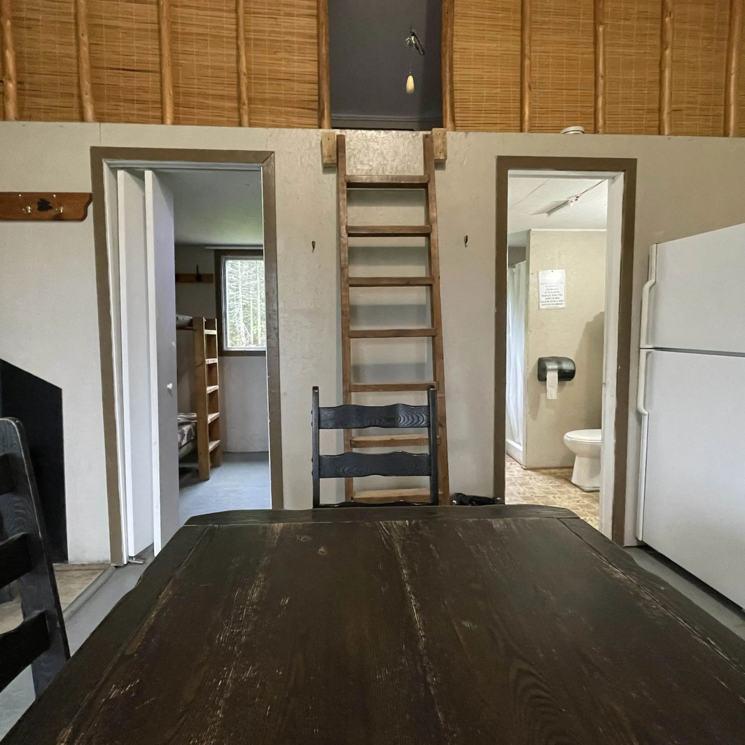 CHALET 8 — Pourvoirie la Jeannoise – Pourvoirie la Jeannoise