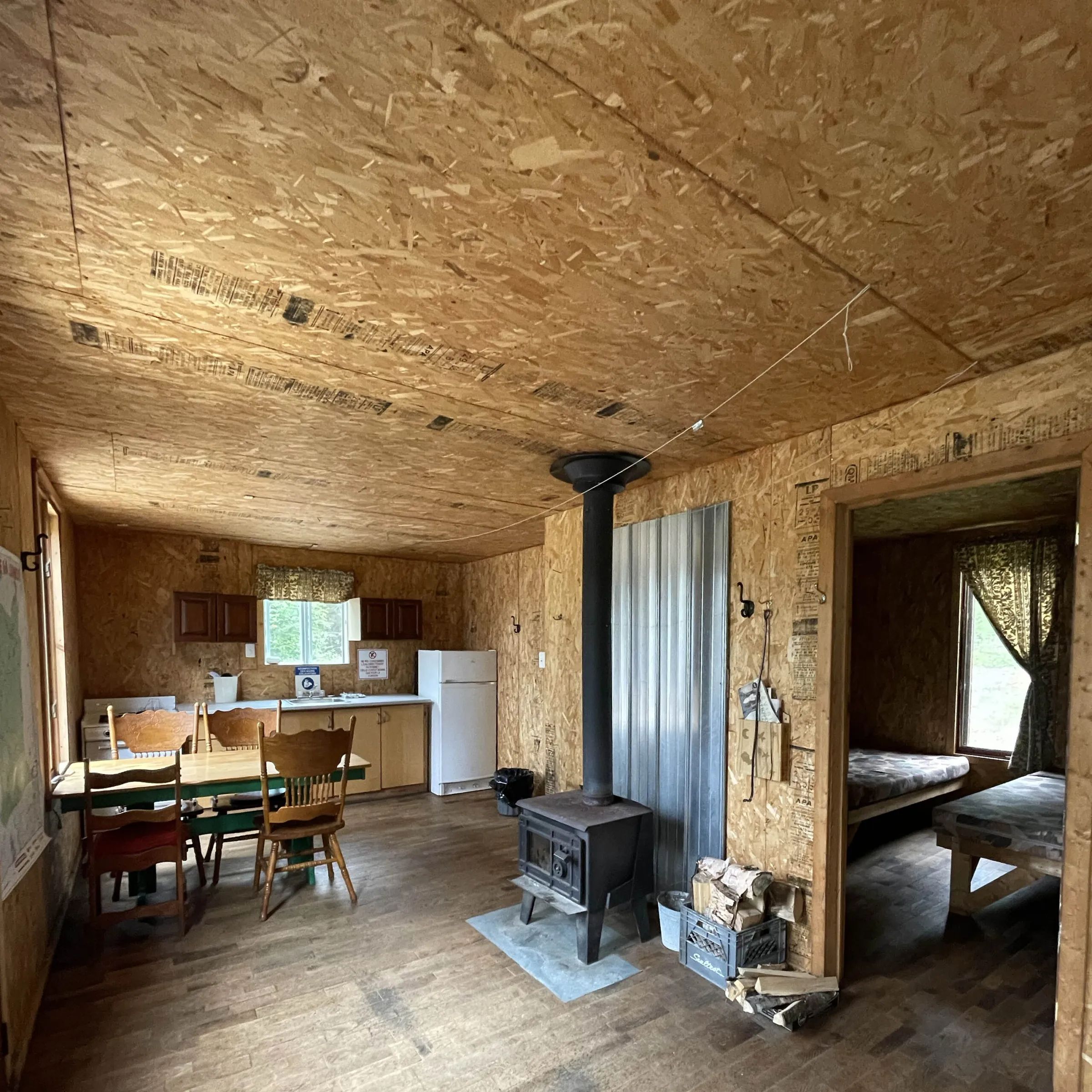CHALET BOLORIA — Pourvoirie la Jeannoise – Pourvoirie la Jeannoise