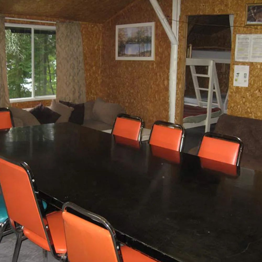 Chalet 3 — Pourvoirie la Pointe aux Dorés – Pourvoirie la Pointe aux Dorés