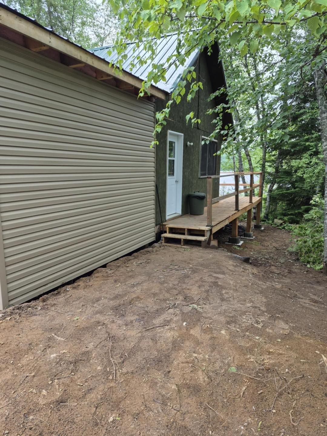 Chalet 7 — Pourvoirie la Pointe aux Dorés – Pourvoirie la Pointe aux Dorés