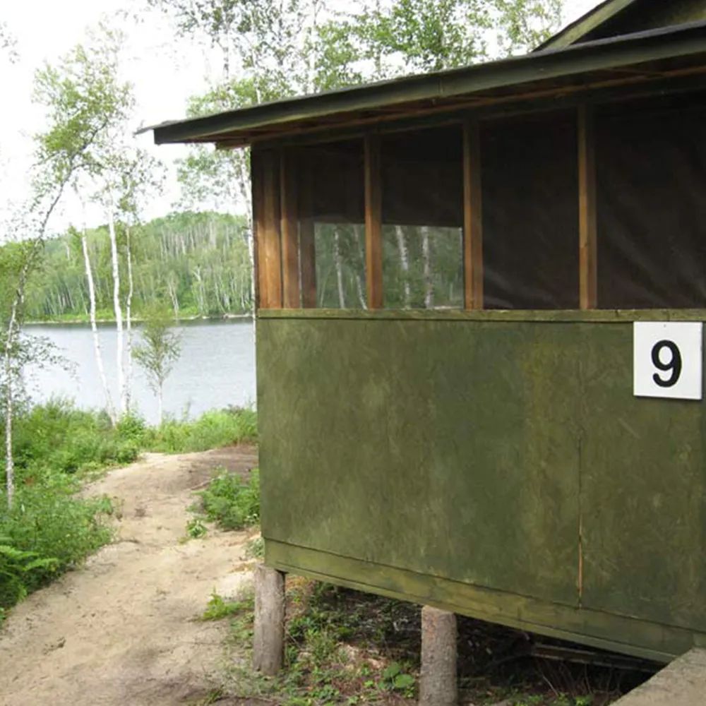 Chalet 9 – Pourvoirie la Pointe aux Dorés