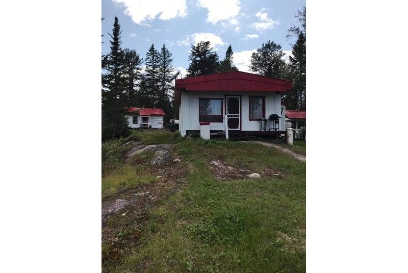 Lac Caribou Cabin – Pourvoirie Lacs des Sables et Paradis