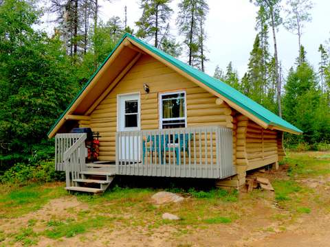 CHALET CANARD ROUX – Pourvoirie Némiskau