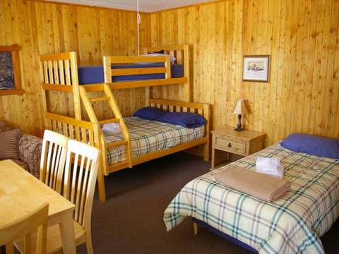 ROSELIN LODGE – Pourvoirie Némiskau